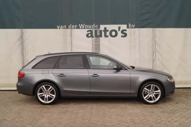 Audi A4 (2013) thumbnail 2