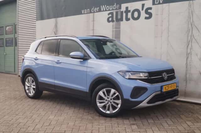 Volkswagen T-Cross (2024) thumbnail 4
