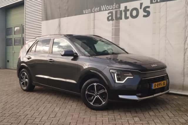 Kia Niro (2022) thumbnail 4