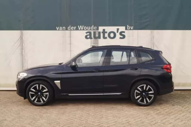 BMW iX3 (2021) thumbnail 1