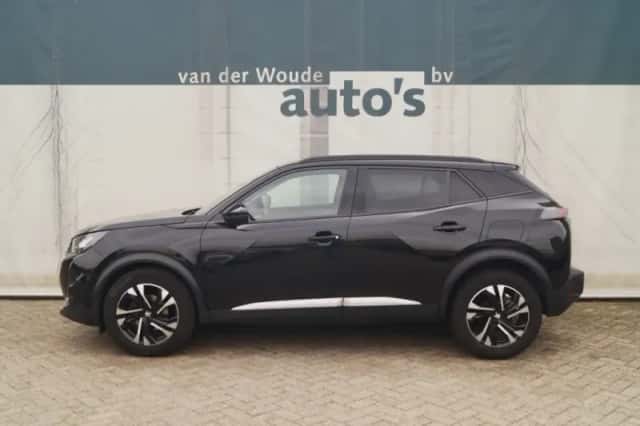 Peugeot 2008 (2021) thumbnail 1