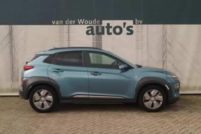 Hyundai Kona (2020) thumbnail 2
