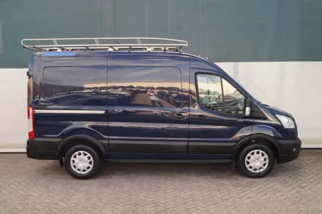 Ford Transit (2020) thumbnail 2