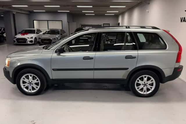 Volvo XC90 (2003) thumbnail 5