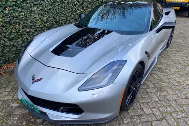 Chevrolet Corvette (2015) thumbnail 6