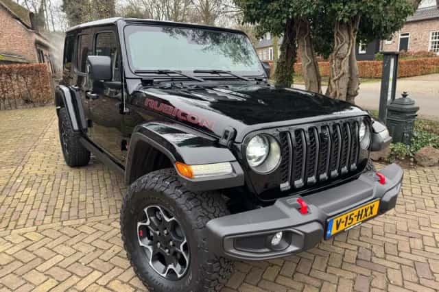 Jeep Wrangler (2024) thumbnail 3