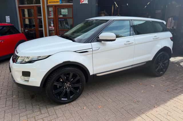 Land Rover Range Rover Evoque (2013) thumbnail 3