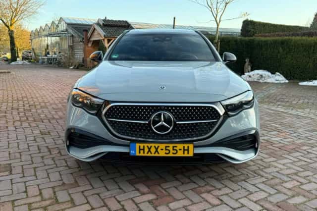 Mercedes-Benz E-Klasse (2024) thumbnail 2