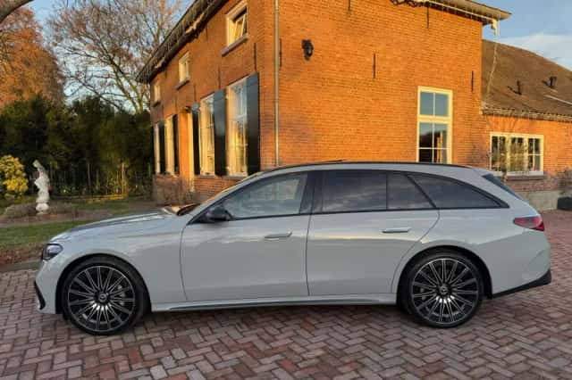 Mercedes-Benz E-Klasse (2024) thumbnail 3