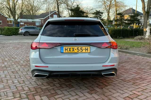 Mercedes-Benz E-Klasse (2024) thumbnail 5