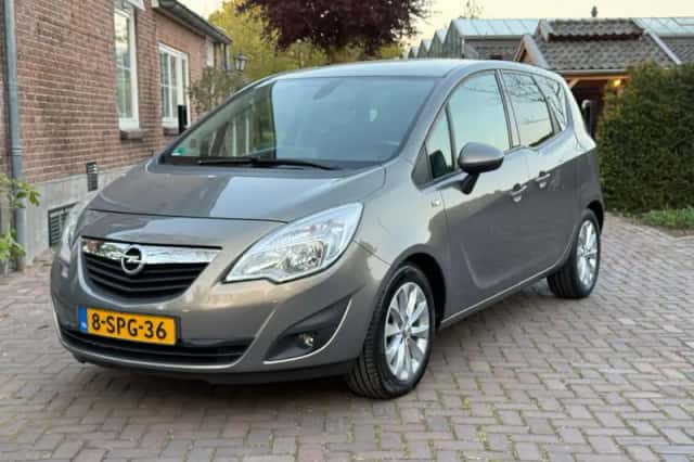 Opel Meriva (2012) thumbnail 1