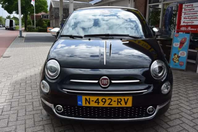 Fiat 500C (2021) thumbnail 2