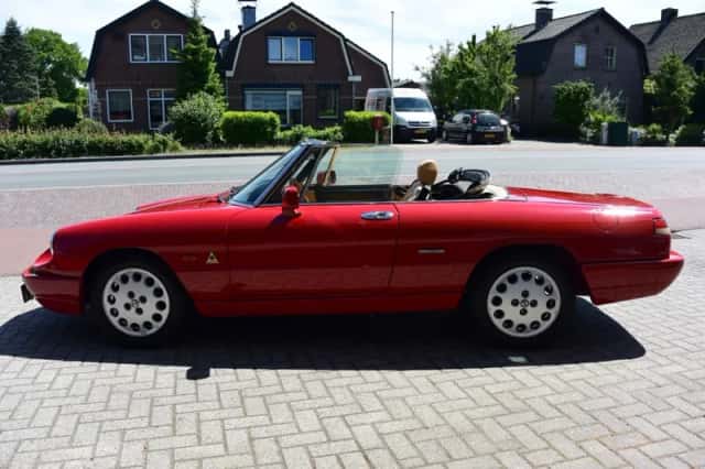 Alfa Romeo Spider (1991) thumbnail 6