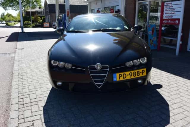Alfa Romeo Brera (2010) thumbnail 2