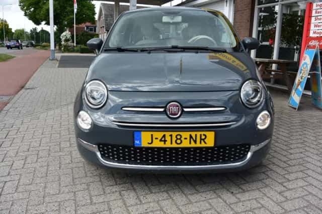 Fiat 500 (2020) thumbnail 2