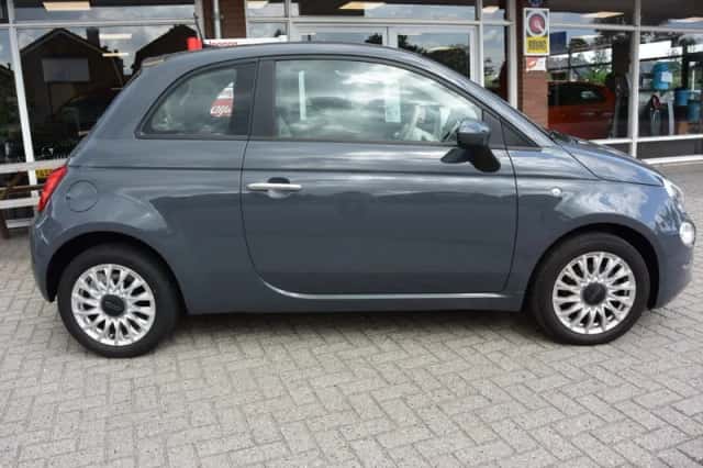 Fiat 500 (2020) thumbnail 3
