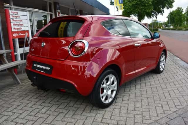 Alfa Romeo MiTo (2014) thumbnail 4