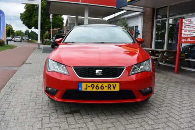 SEAT Leon (2014) thumbnail 2