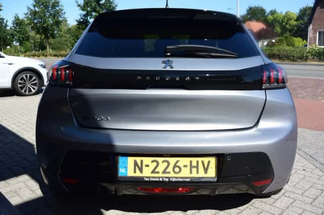 Peugeot e-208 (2021) thumbnail 6