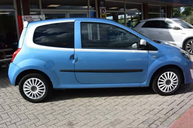 Renault Twingo (2012) thumbnail 3