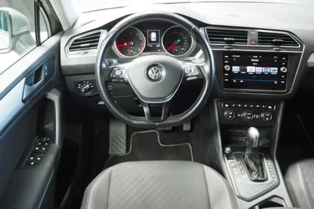Volkswagen Tiguan (2019) thumbnail 5