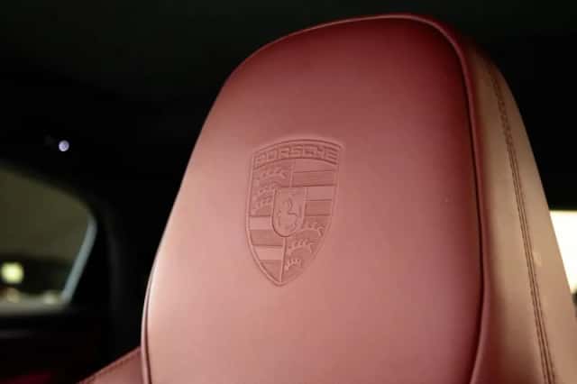 Porsche Cayenne (2021) thumbnail 6