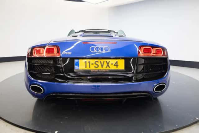 Audi R8 (2012) thumbnail 6