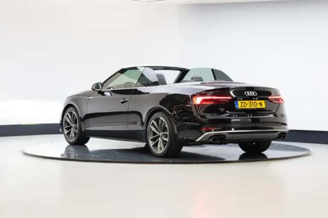 Audi A5 (2017) thumbnail 2