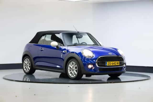 MINI Cabrio (2019) thumbnail 1