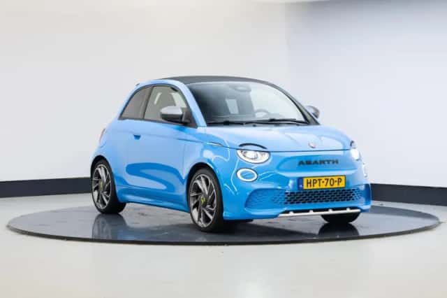Abarth 595 (2023) thumbnail 1