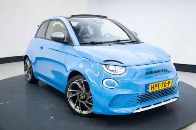 Abarth 595 (2023) thumbnail 5