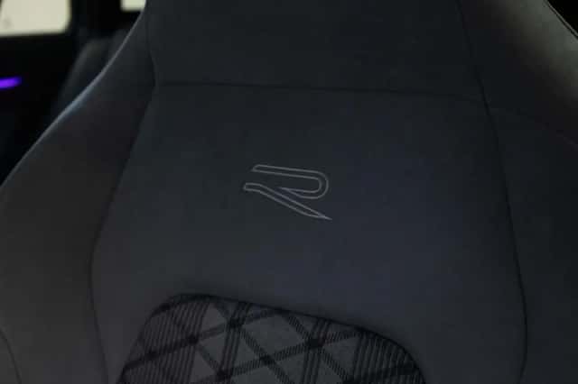 Volkswagen Golf (2021) thumbnail 6