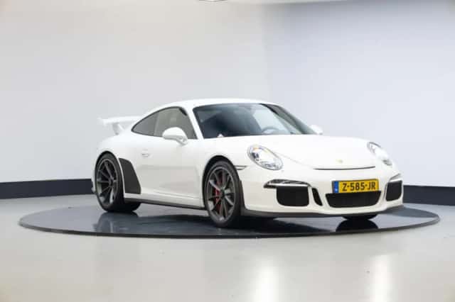 Porsche 911 (2014) thumbnail 1