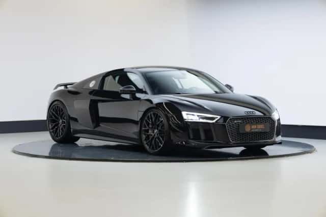 Audi R8 (2016) thumbnail 1