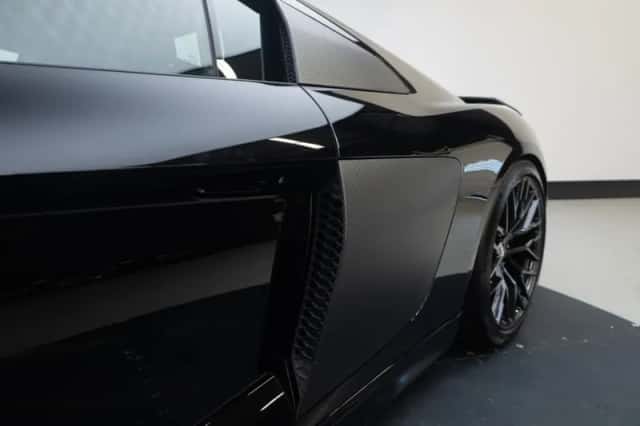 Audi R8 (2016) thumbnail 5