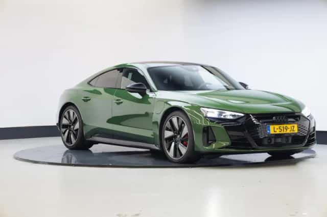 Audi e-tron GT (2021) thumbnail 1