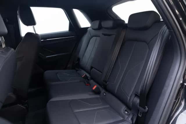 Audi Q3 (2022) thumbnail 6