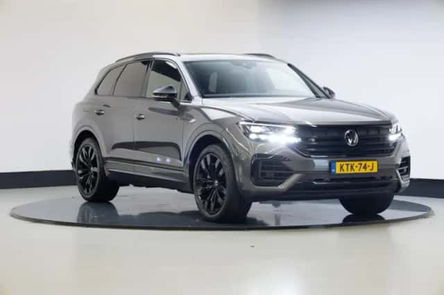 Volkswagen Touareg (2023) thumbnail 1