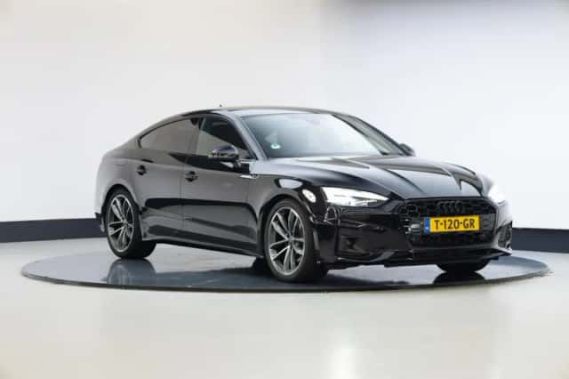 Audi A5 (2023) thumbnail 1
