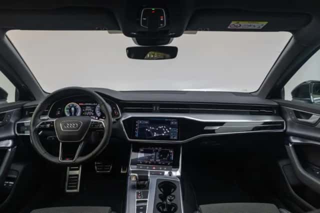 Audi A6 (2023) thumbnail 6