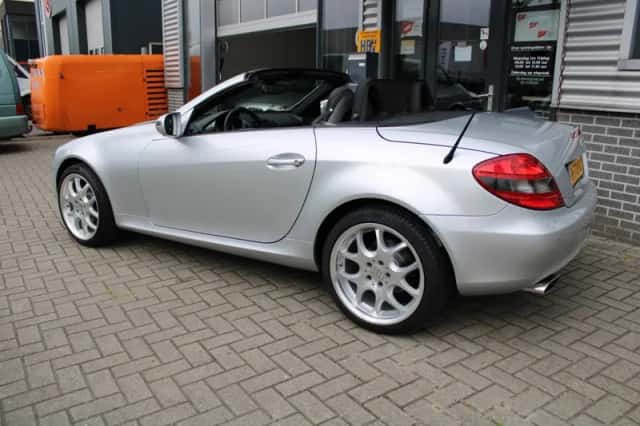 Mercedes-Benz SLK-Klasse (2009) thumbnail 2