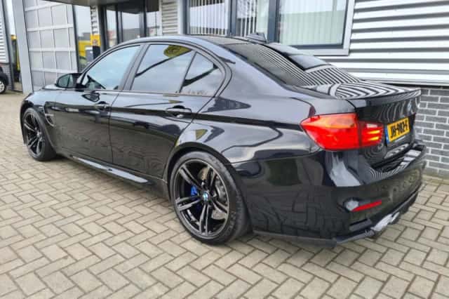 BMW M3 (2015) thumbnail 2