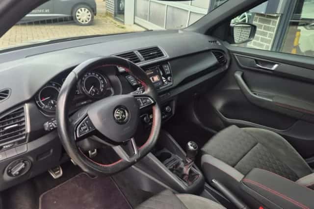 Škoda Fabia (2019) thumbnail 4