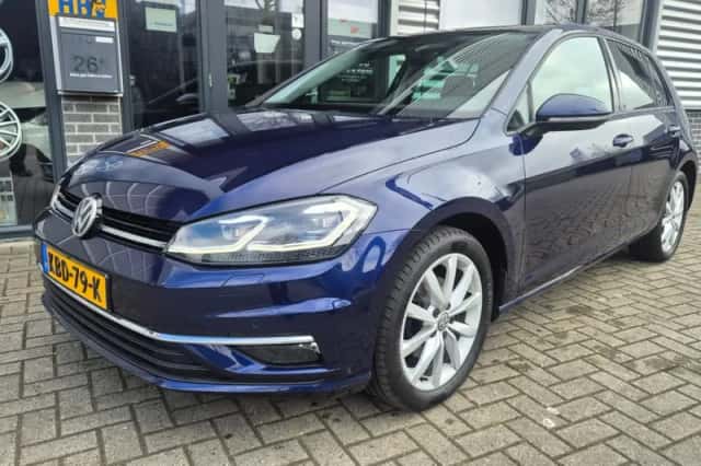 Volkswagen Golf (2017) thumbnail 1