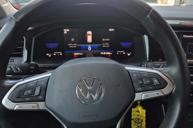 Volkswagen Polo (2021) thumbnail 4