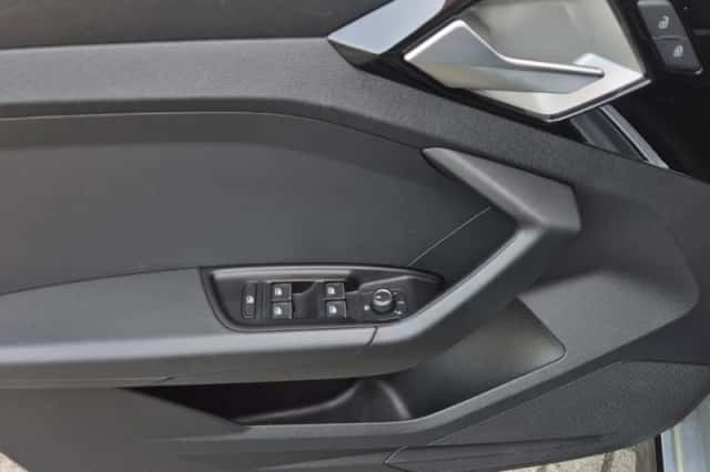 Audi A1 Citycarver (2020) thumbnail 6