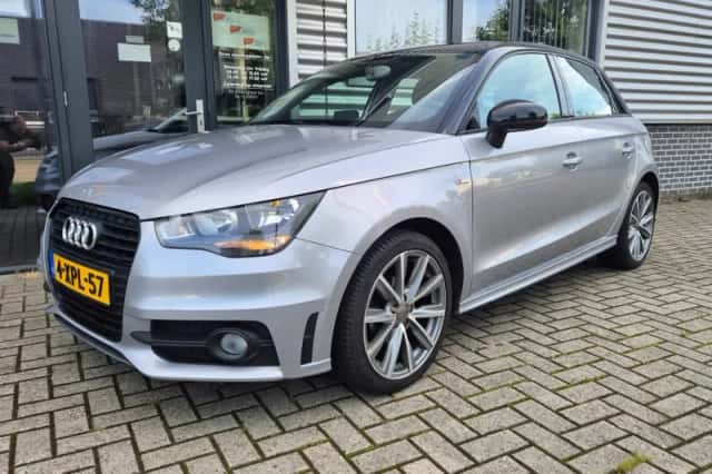 Audi A1 (2014) thumbnail 1