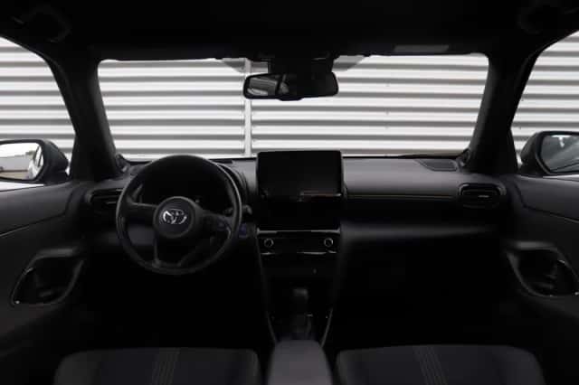 Toyota Yaris Cross (2022) thumbnail 5