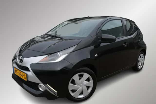 Toyota Aygo (2016) thumbnail 1