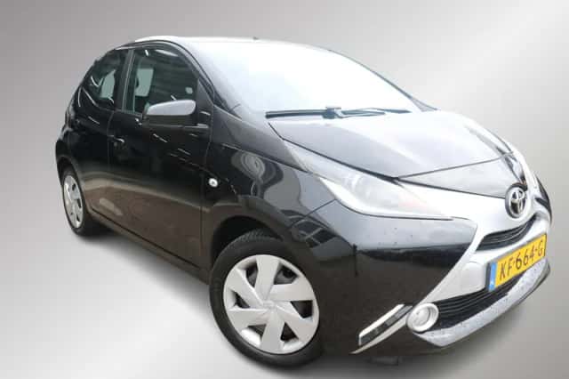 Toyota Aygo (2016) thumbnail 5